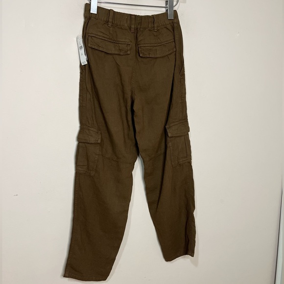 NWT. Anthropologie Linen Beach Cargo Pants. NEW - Picture 3 of 6